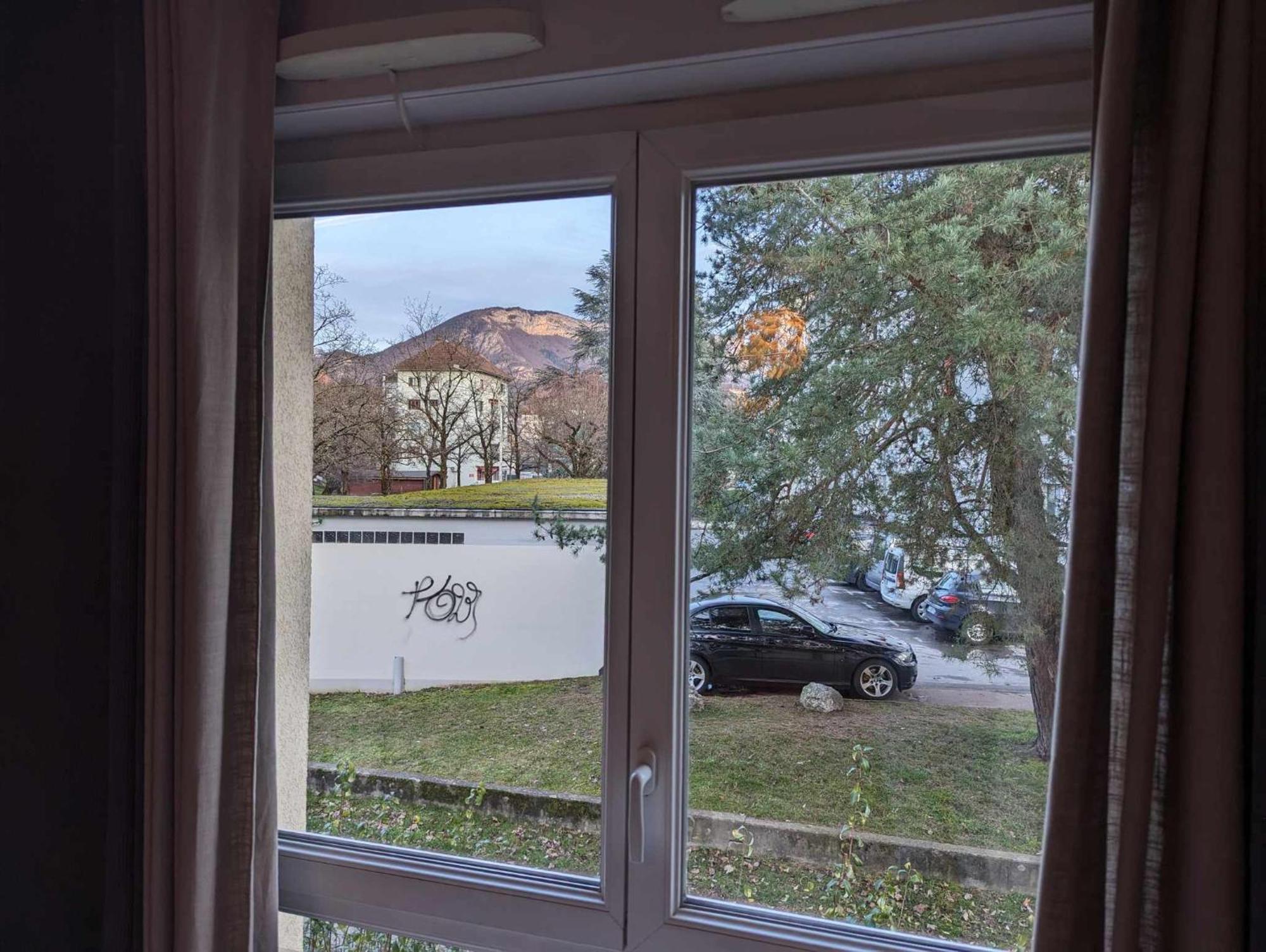 Cabana & Merci Annecy - Parking Et Proche Du Lac Luaran gambar